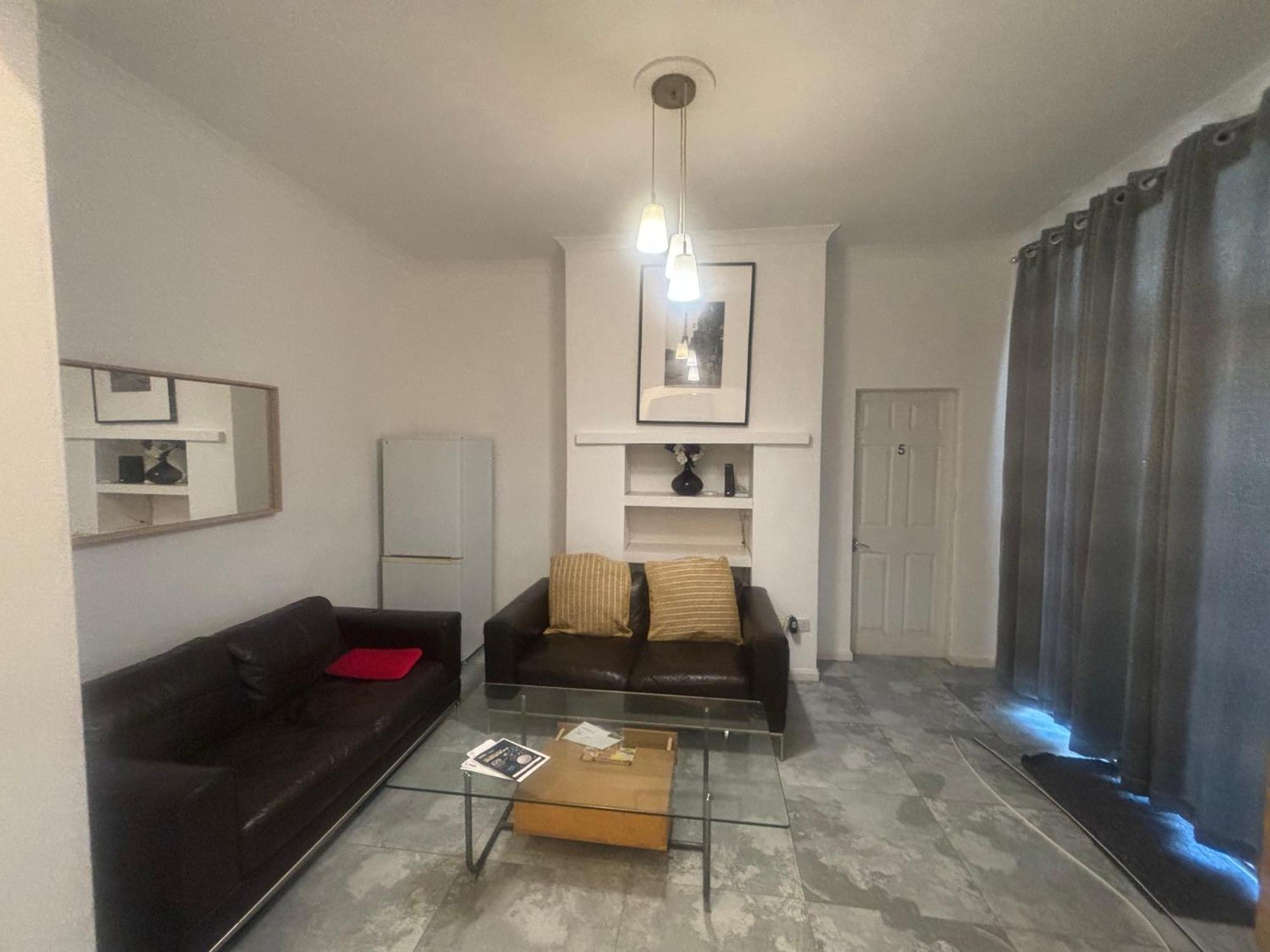Precise Homes Ltd Wolverhampton Dış mekan fotoğraf