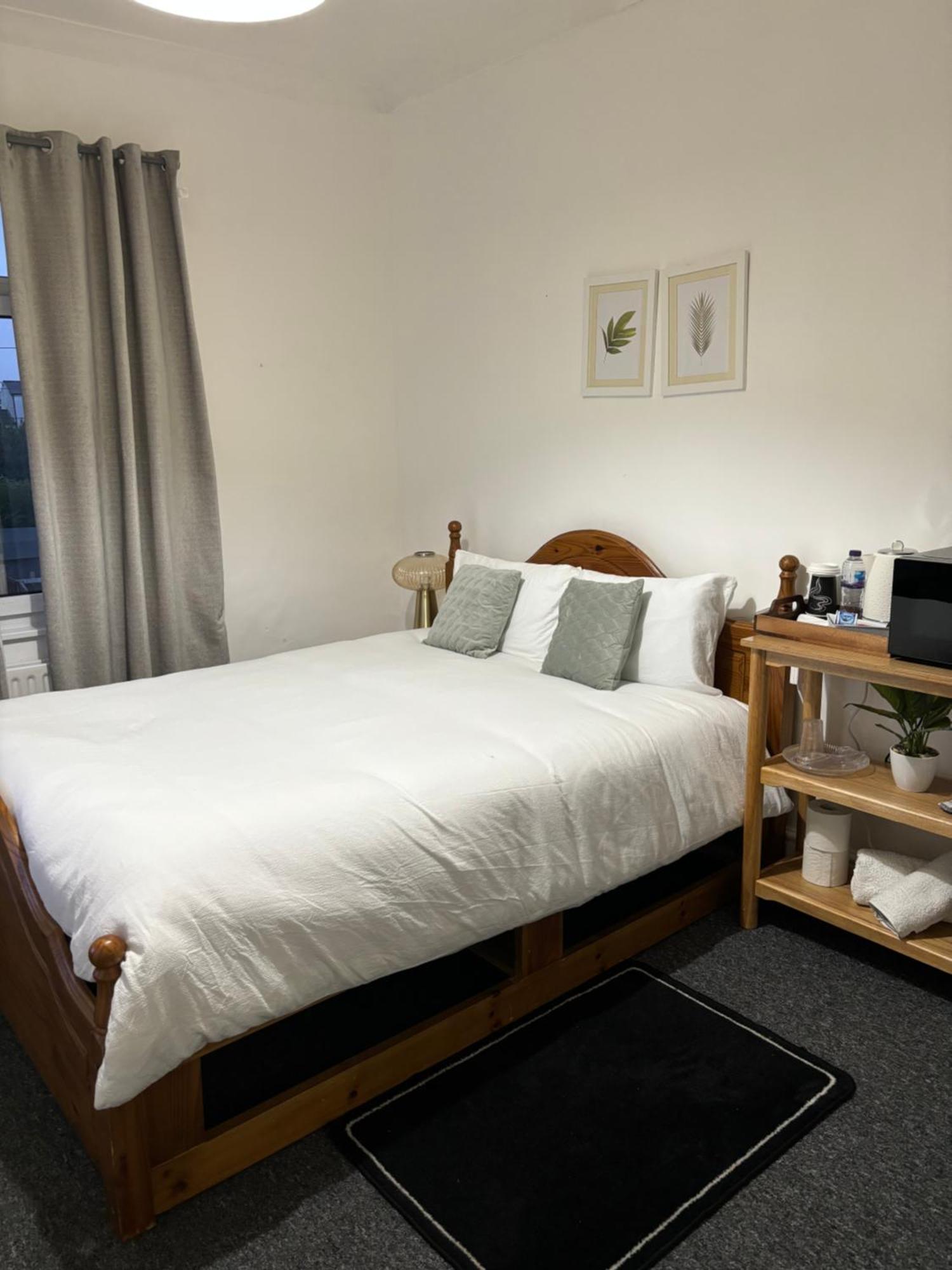 Precise Homes Ltd Wolverhampton Dış mekan fotoğraf