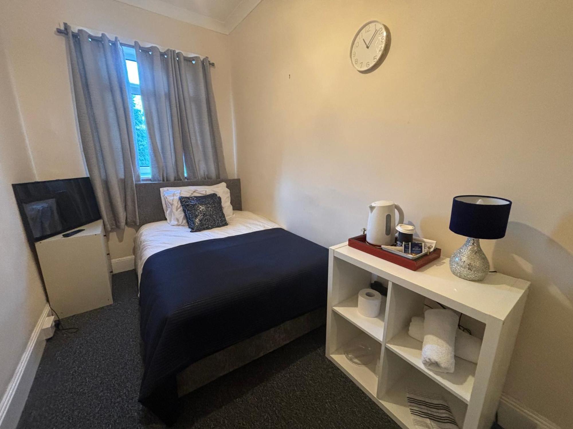 Precise Homes Ltd Wolverhampton Dış mekan fotoğraf