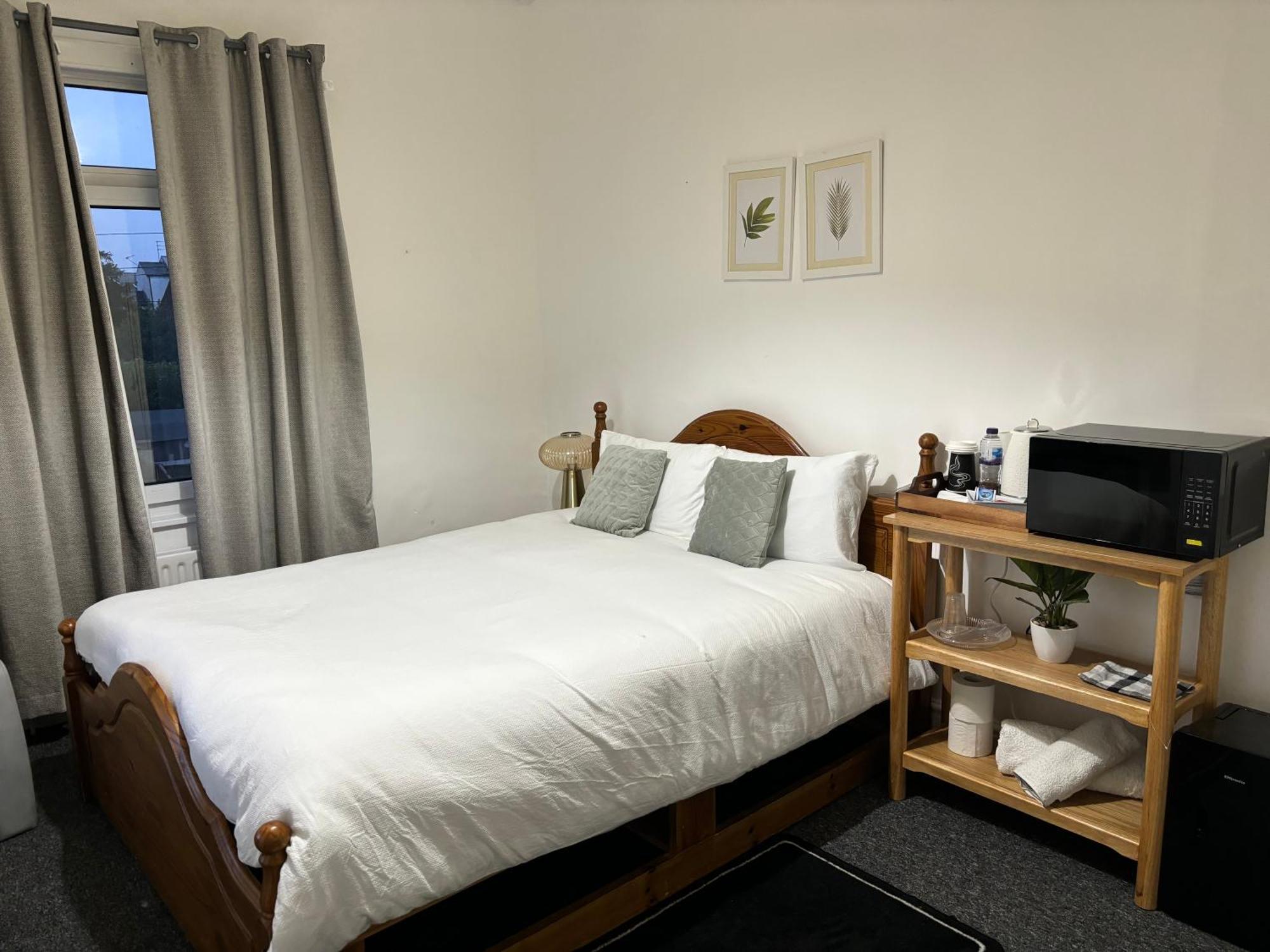 Precise Homes Ltd Wolverhampton Dış mekan fotoğraf